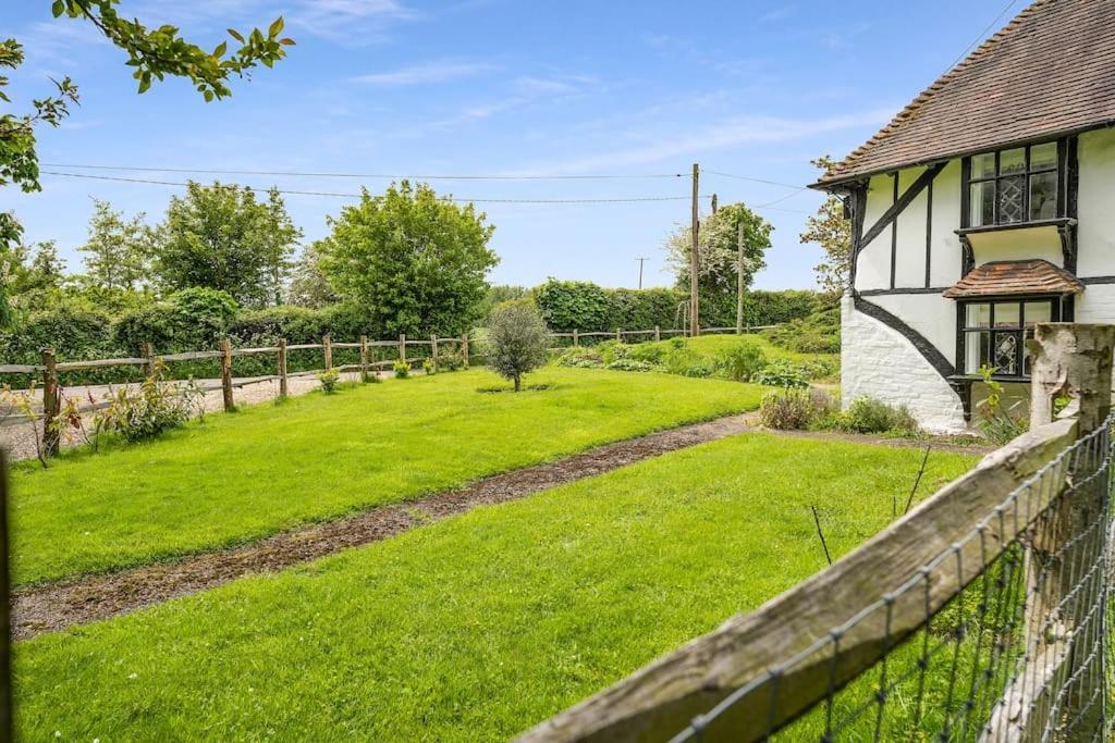 Willa Local Walks Pub Gardens Pet Friendly Landscaped Gardens And Free Private Parking Doddington  Zewnętrze zdjęcie