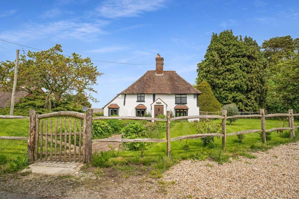 Willa Local Walks Pub Gardens Pet Friendly Landscaped Gardens And Free Private Parking Doddington  Zewnętrze zdjęcie